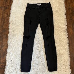PacSun Super Stretch Women’s Black Mid Rise Jegging Distressed Denim Size 26